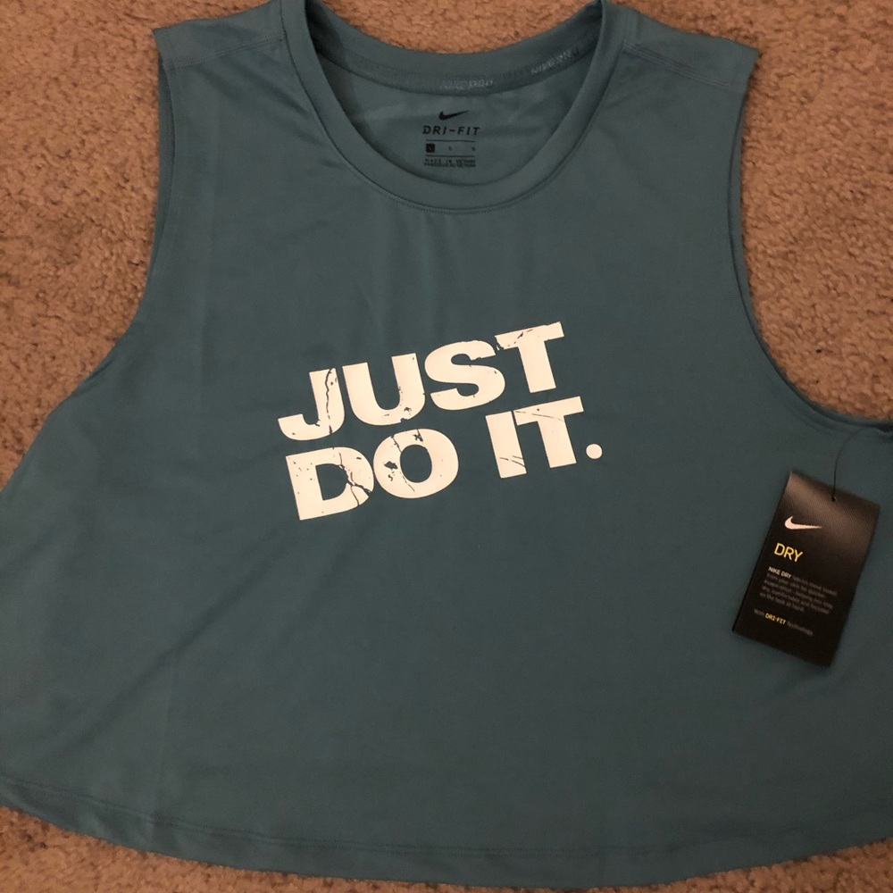 New Nike Crop Style Tank Top